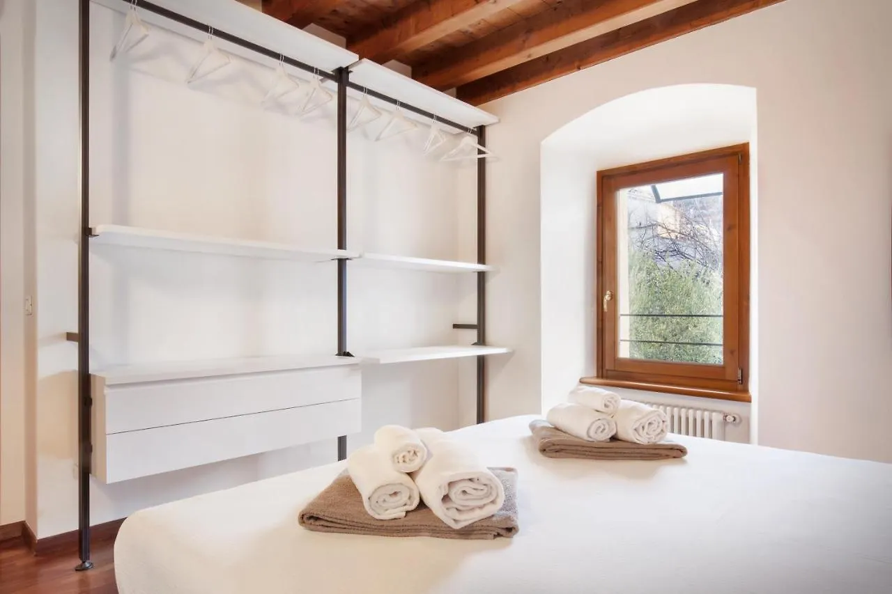 Giallo Limone Apartment With Pool 토리델베나코 0*,
