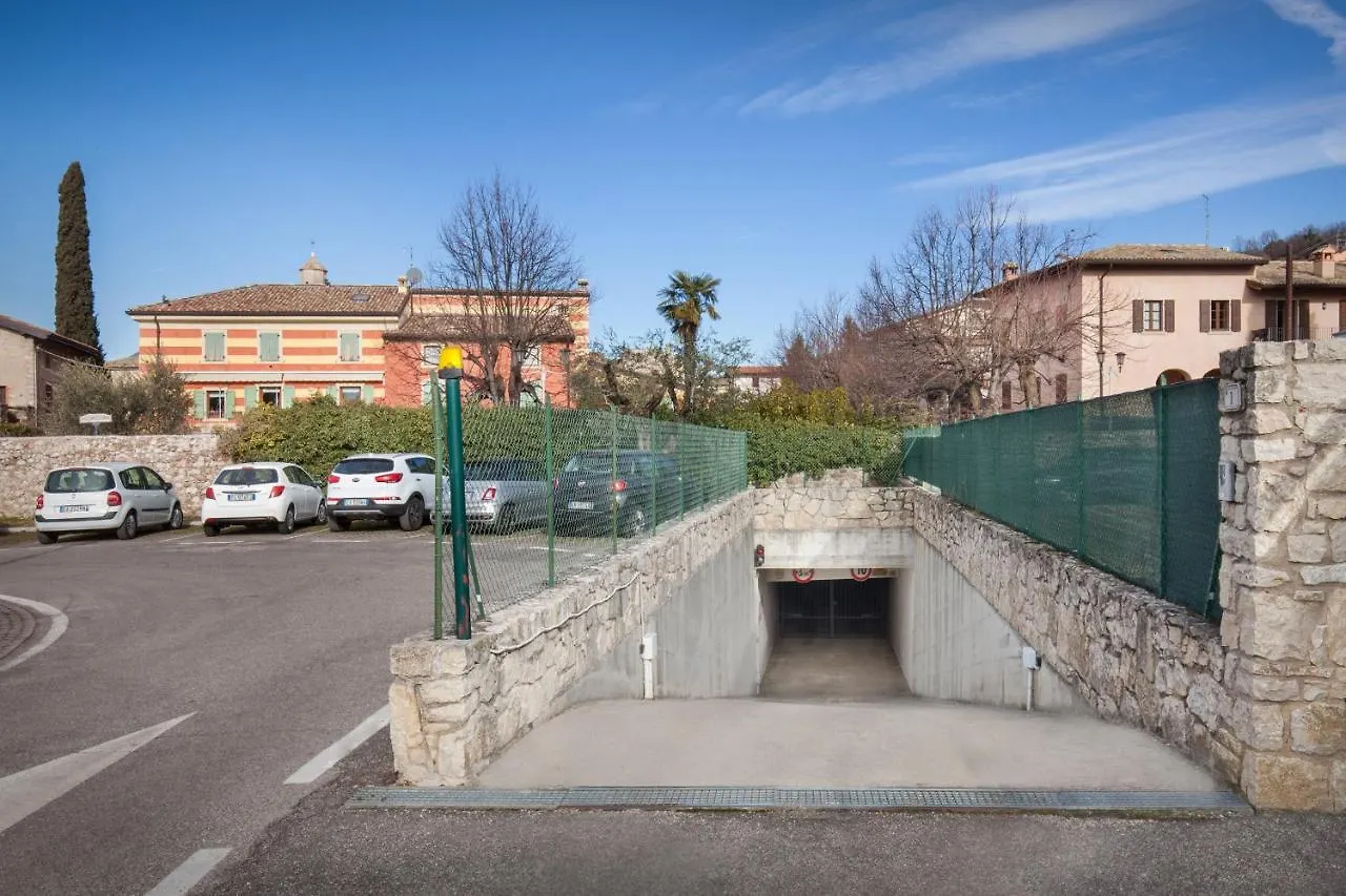 Giallo Limone Apartment Torri Del Benaco